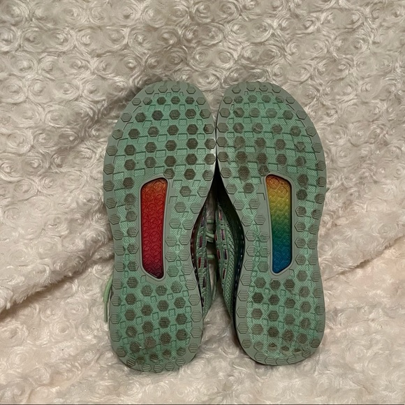 WANTED “STREAK” GREEN W RAINBOW ACCENT SNEAKERS COLORFUL - Picture 4 of 12
